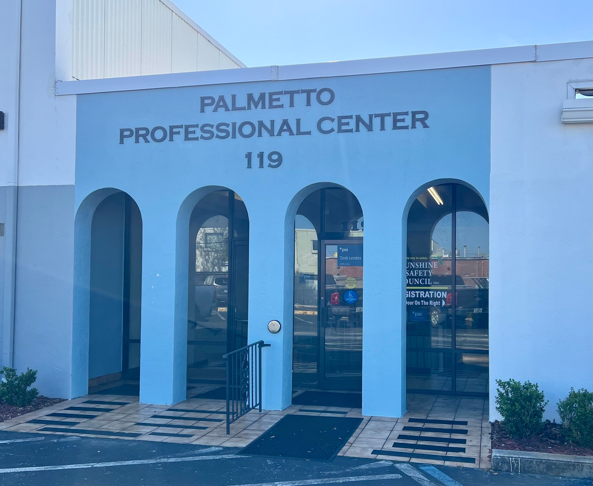 115-121 S Palmetto Ave, Daytona Beach, FL for lease Interior Photo- Image 1 of 7