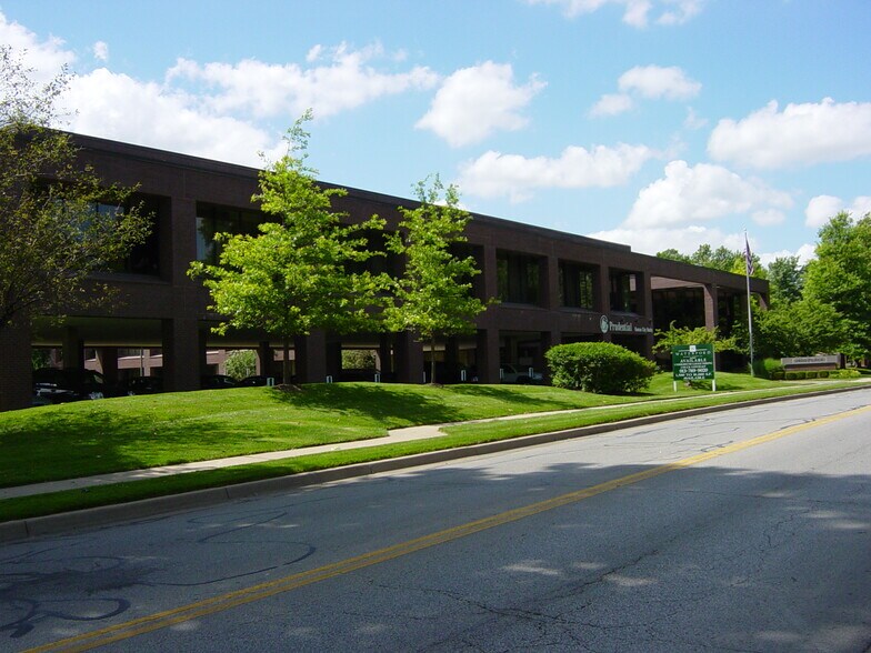 7400 State Line Rd, Prairie Village, KS for lease - Building Photo - Image 2 of 5