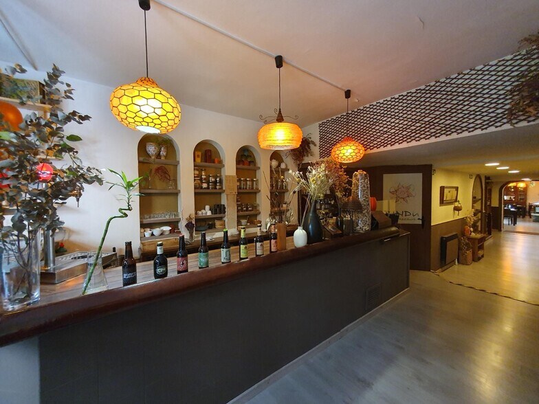 Retail in Igualada, Barcelona for lease - Interior Photo - Image 1 of 1