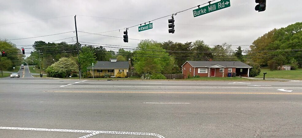 2160-2170 S Stratford Rd, Winston-Salem, NC for sale - Building Photo - Image 1 of 5