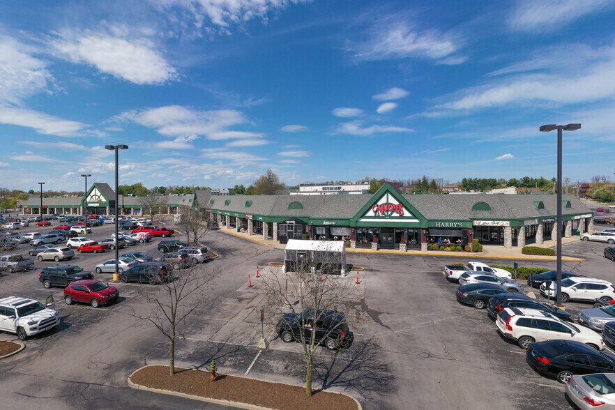 3735 Palomar Centre Dr, Lexington, KY à louer - Photo du bâtiment - Image 3 de 7