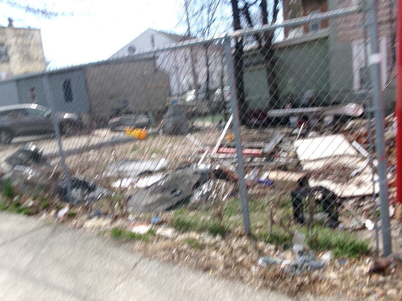 337 Oak st, Passaic, NJ for sale - Primary Photo - Image 3 of 7