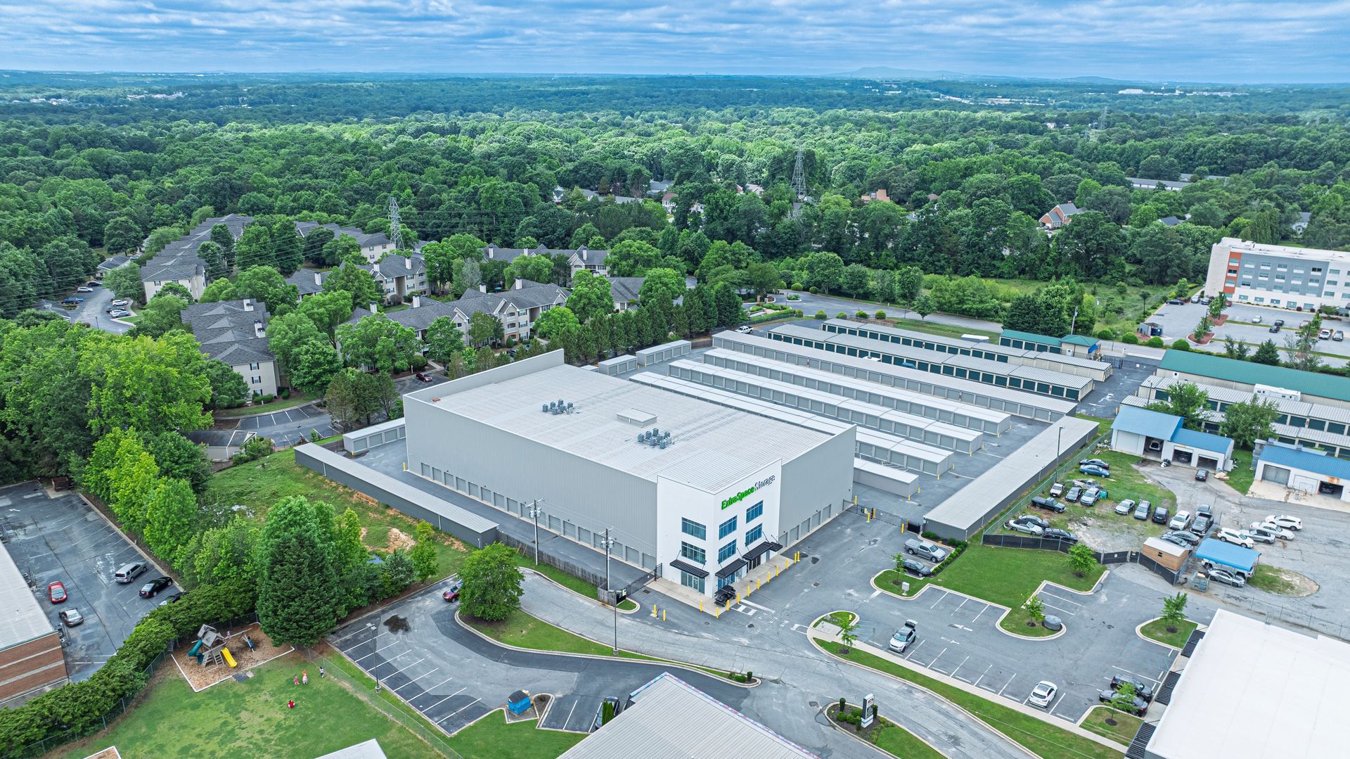 Extra Space Storage 2 Portfolio SC portefeuille de 2 propriétés à vendre sur LoopNet.ca Photo du bâtiment- Image 1 de 23