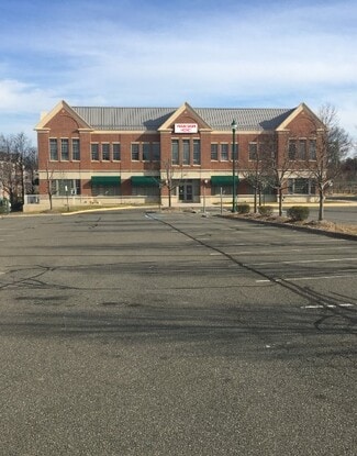 Plus de détails pour 4545 Daisy Reid Ave, Woodbridge, VA - Bureau à vendre