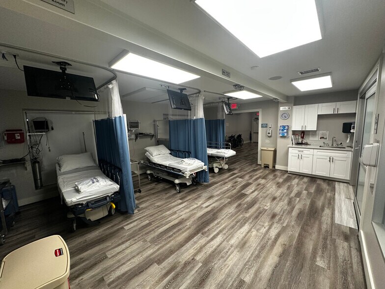 1446 Campbell Rd, Houston, TX à vendre - Photo intérieure - Image 3 de 6