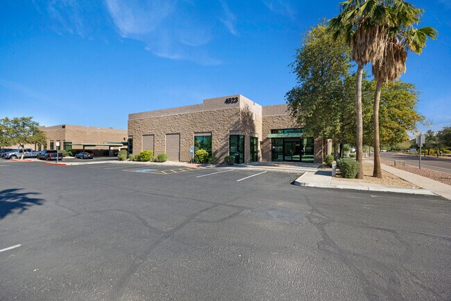 More details for 4523 E Broadway Rd, Phoenix, AZ - Flex for Sale