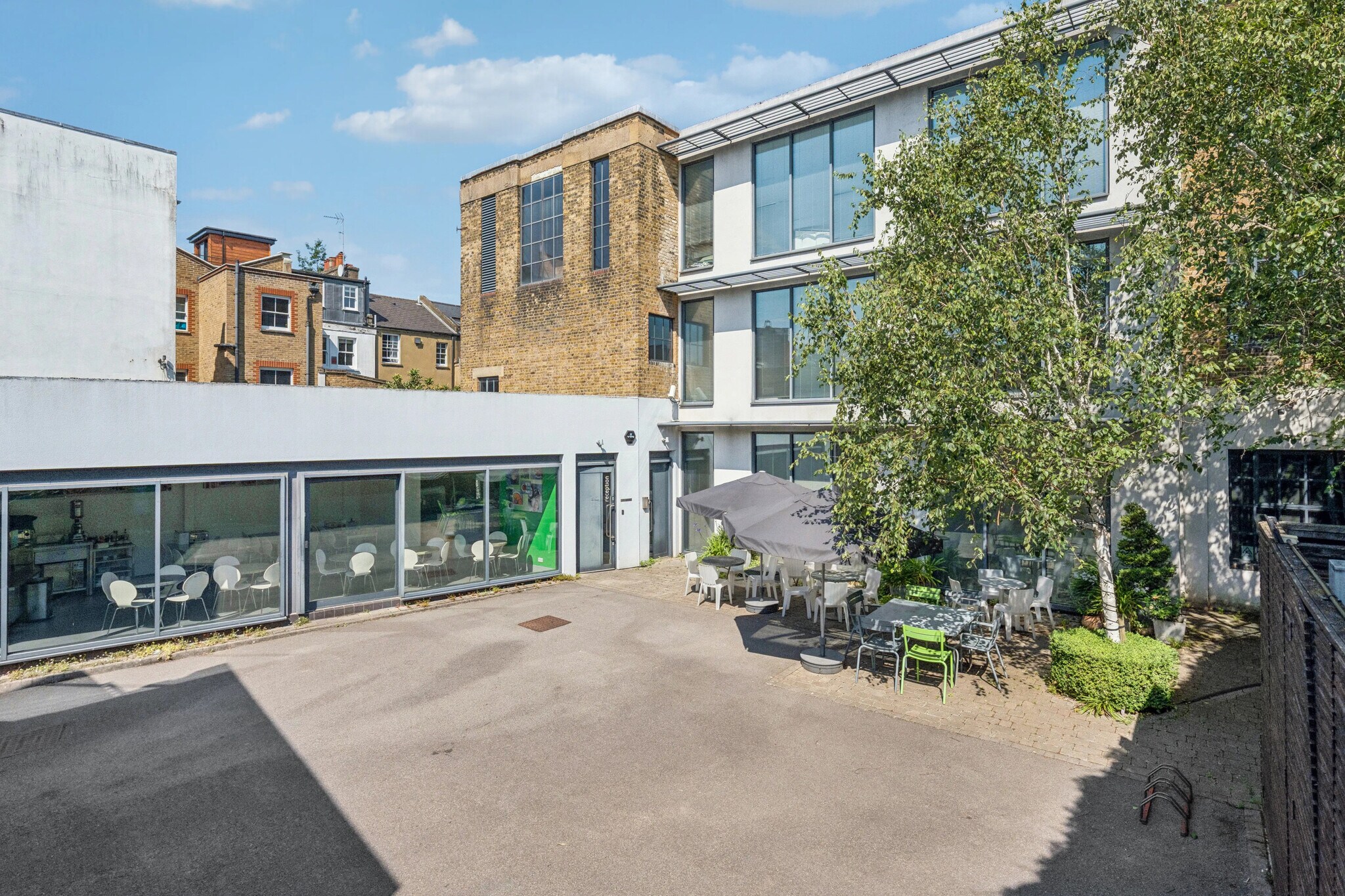 3 Latimer Pl, Londres à vendre Photo du bâtiment- Image 1 de 19