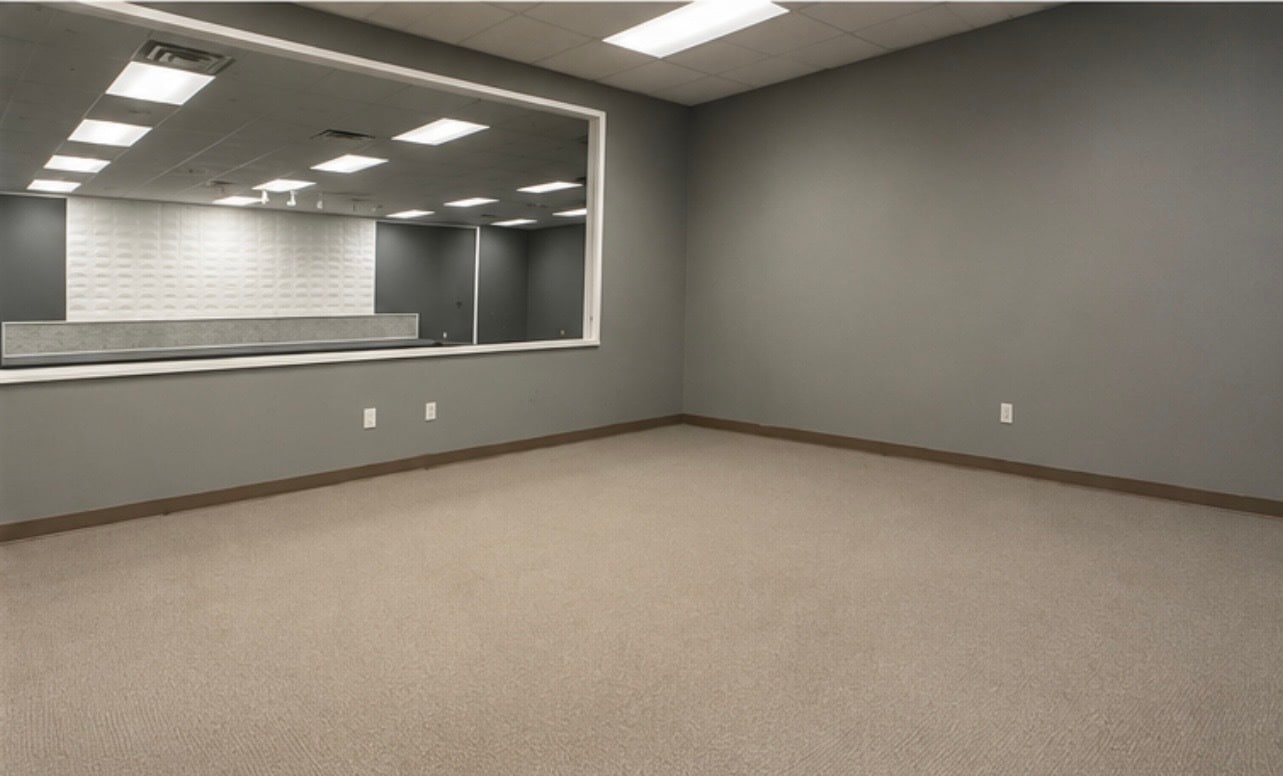 5820 S Pecos Rd, Las Vegas, NV for lease Interior Photo- Image 1 of 3