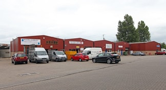 Plus de détails pour Unit 4, Longshot Industrial Estate, Bracknell - Industriel à louer