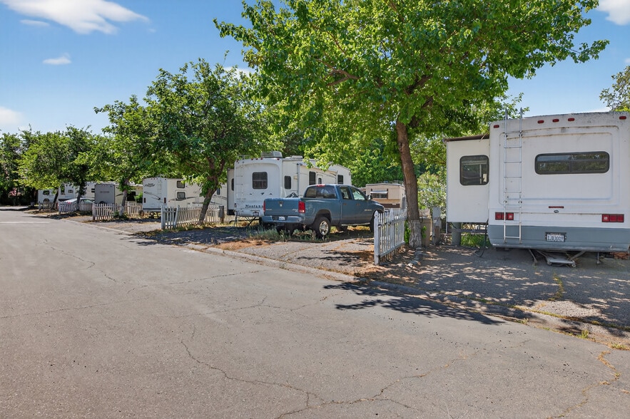 130 Gilmore Rd, Red Bluff, CA for sale - Building Photo - Image 3 of 19