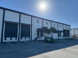 Plus de détails pour 4230 NW 128th St, Opa Locka, FL - Industriel/Logistique à louer