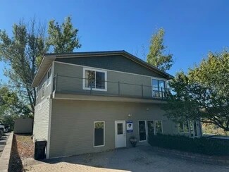 Plus de détails pour 221-223 N Washington St, Saint Croix Falls, WI - Bureau à vendre