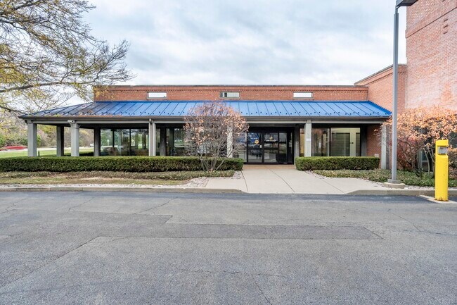More details for 1455 S Barrington Rd, Barrington, IL - Office for Lease