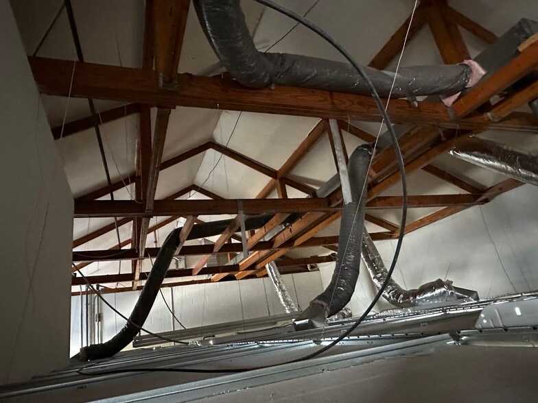 809 E 8th St, Anderson, IN for sale - Building Photo - Image 3 of 5