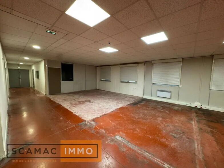 Flex in Ris-Orangis for sale - Interior Photo - Image 3 of 16