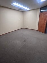 4291 Austin Bluffs Pky, Colorado Springs, CO for lease Interior Photo- Image 1 of 4