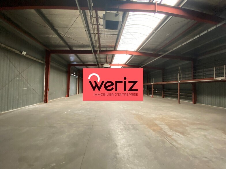 Industriel dans Vitrolles à louer - Photo du bâtiment - Image 3 de 8