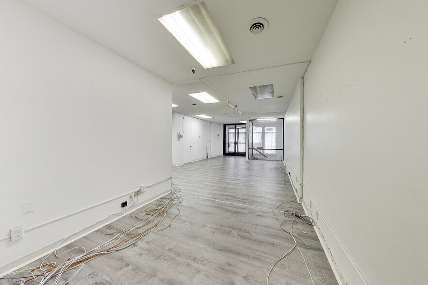 667 Clay St, San Francisco, CA à louer - Photo du bâtiment - Image 3 de 20
