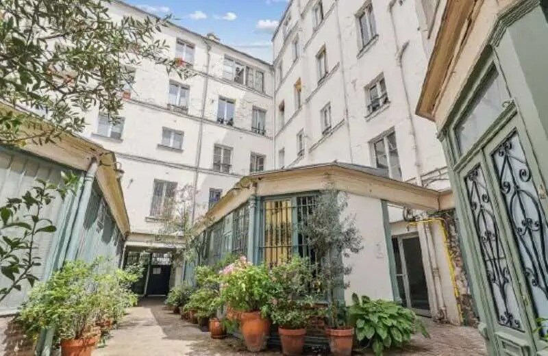 36 Rue Meslay, Paris à vendre - Photo du bâtiment - Image 3 de 12
