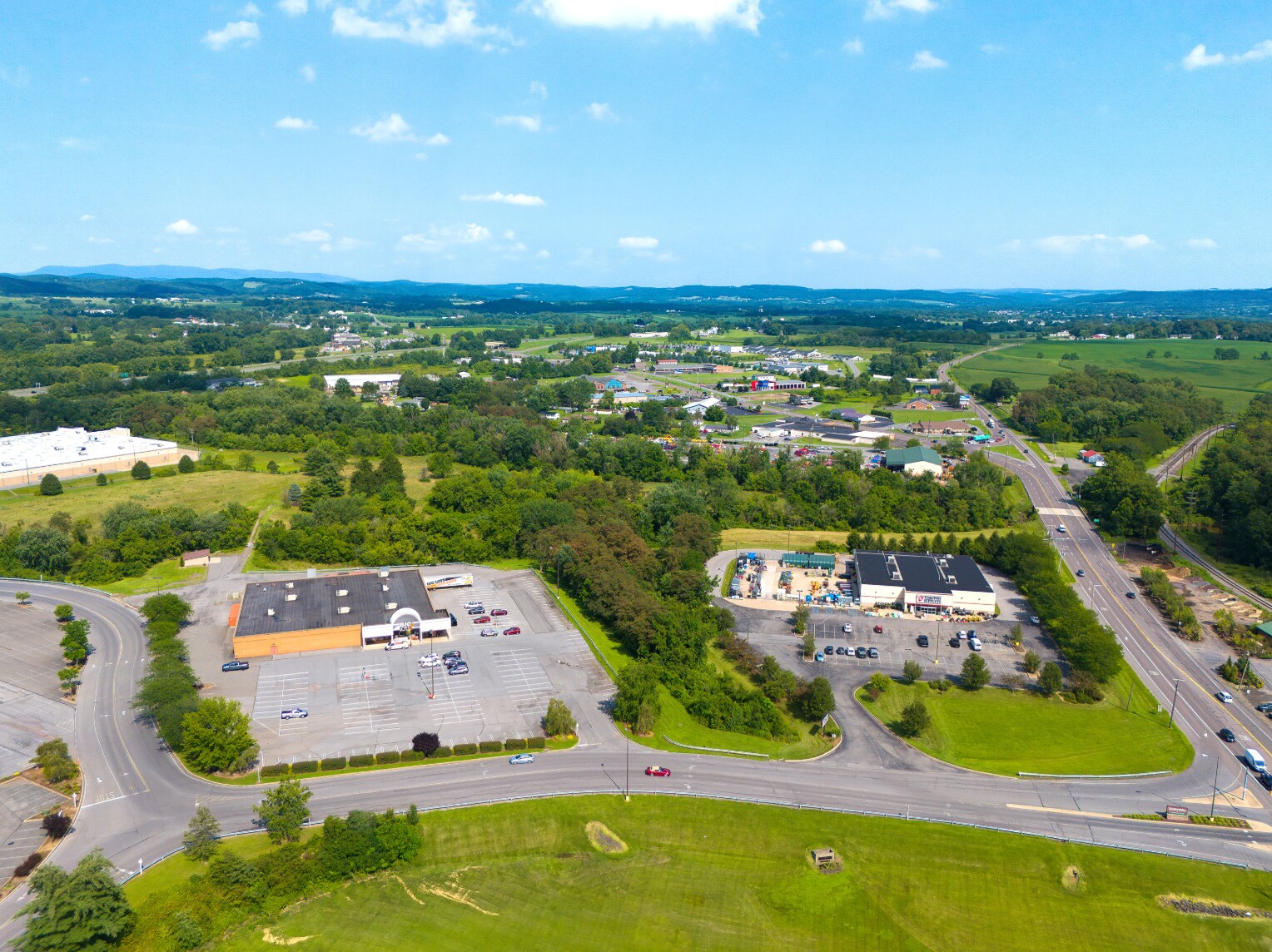 809 Lycoming Mall Rd, Muncy, PA for sale Building Photo- Image 1 of 4