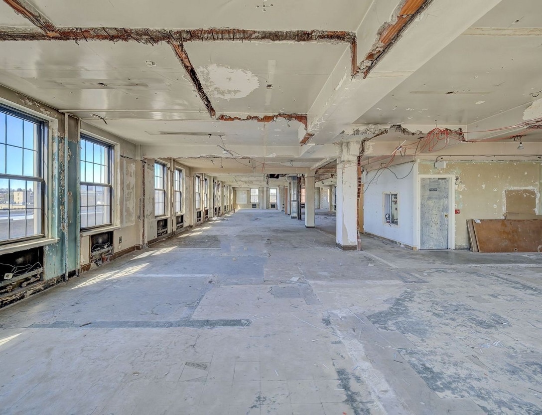 239-241 Main St, Hackensack, NJ for lease Interior Photo- Image 1 of 6