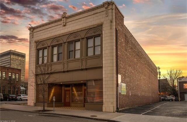 53 N Market St, Asheville, NC for lease Primary Photo- Image 1 of 8