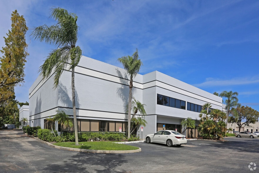 1161 Holland Dr, Boca Raton, FL for lease - Building Photo - Image 1 of 3