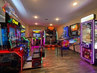 Plus de détails pour 8085 Highway 51, Minocqua, WI - Sports et divertissement à vendre