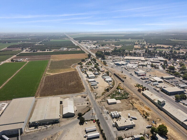 501 N 1st St, Patterson, CA à vendre - Aérien - Image 2 de 9