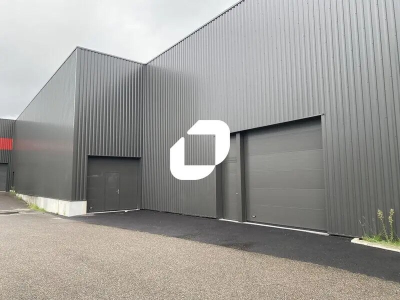 Flex in Canéjan for lease Building Photo- Image 1 of 11