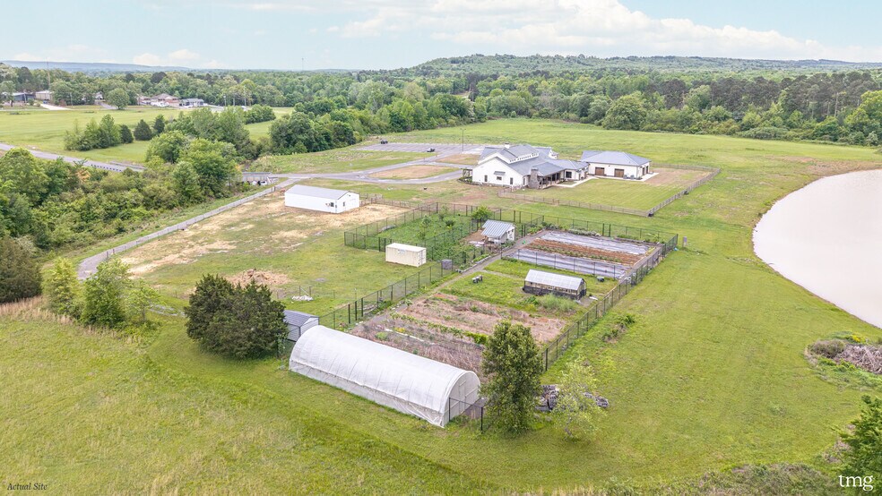 250 Sturgis Rd, Conway, AR à vendre - Photo du bâtiment - Image 2 de 5