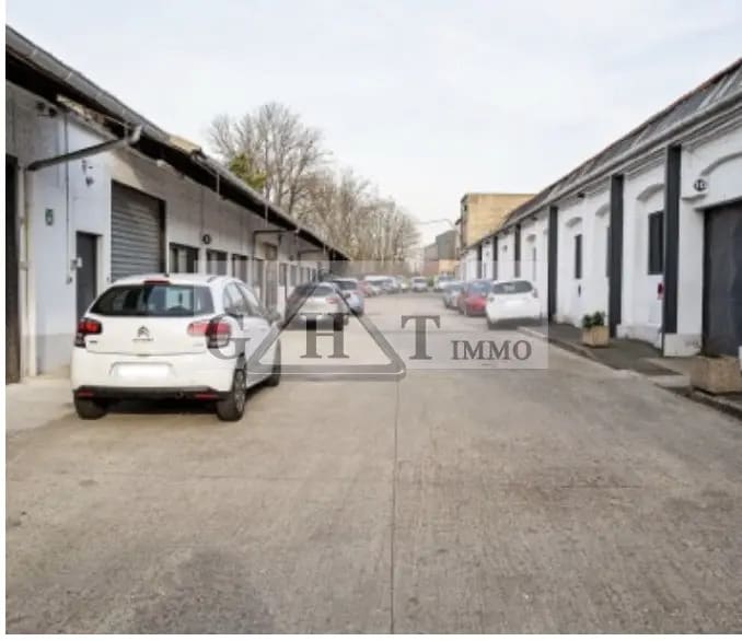 Office in Épinay-sur-Seine for lease - Building Photo - Image 2 of 2