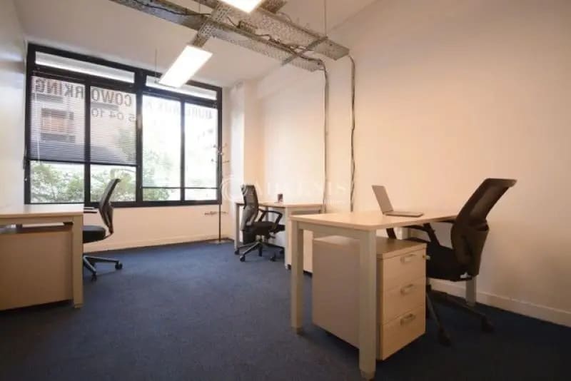 Espace de cotravail dans Paris à louer - Photo intérieure - Image 2 de 5