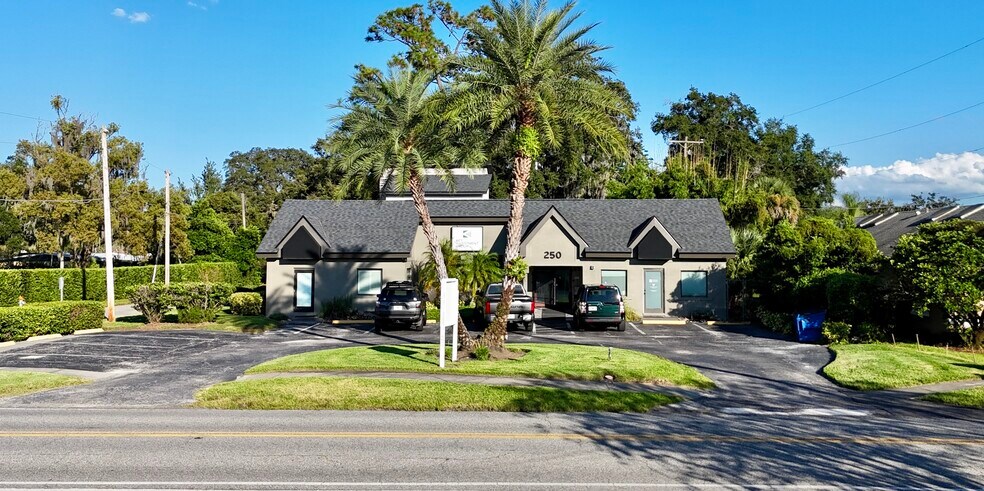 250 N Wymore Rd, Winter Park, FL à vendre - Photo du bâtiment - Image 1 de 11