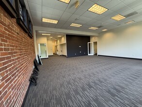 11 5th St, Petaluma, CA for lease Interior Photo- Image 2 of 7