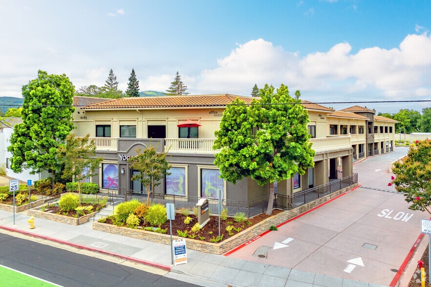 16185 Los Gatos Blvd, Los Gatos, CA for sale - Primary Photo - Image 1 of 9