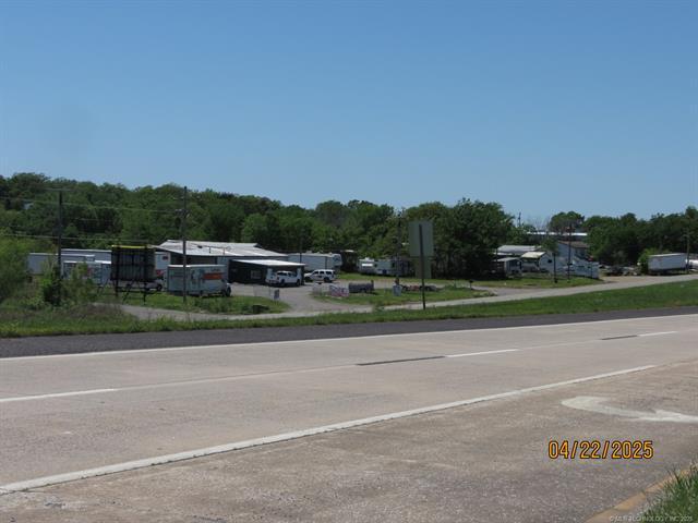 1651 Westside Rd, Mcalester, OK for sale - Building Photo - Image 2 of 7