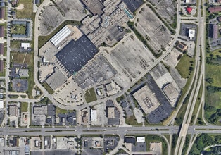 8101 W Brown Deer Rd, Milwaukee, WI - Aérien  Vue de la carte