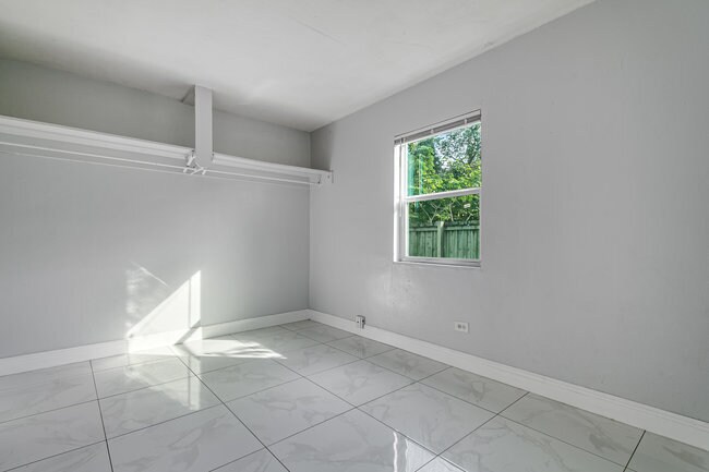 426 NW 14th Ave, Fort Lauderdale, FL à vendre - Photo intérieure - Image 3 de 21