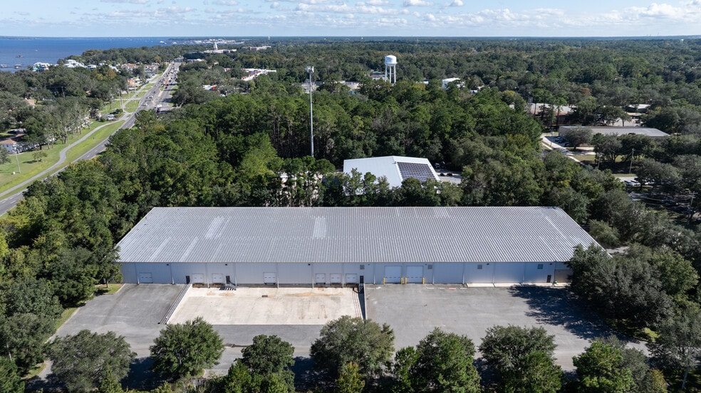 3525 Enterprise Way, Green Cove Springs, FL for lease - Building Photo - Image 3 of 8