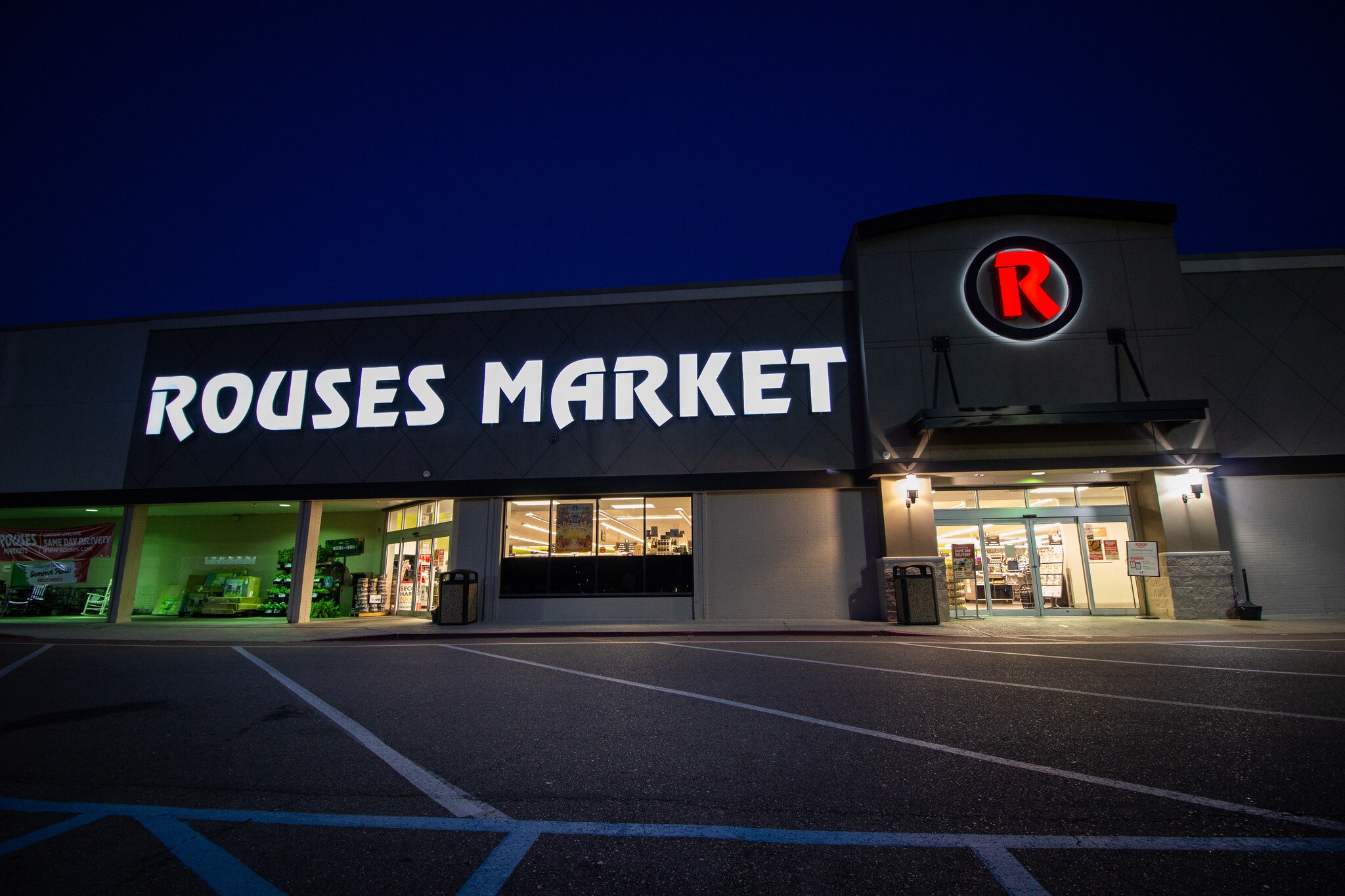 801-849 W Pine St, Ponchatoula, LA for lease Primary Photo- Image 1 of 4