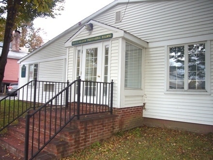 15 Meadow St, Litchfield, CT à louer - Photo principale - Image 1 de 1