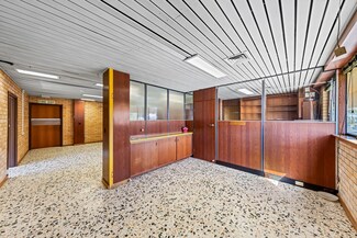 More details for 74 Kennigo St, Spring Hill - Office for Lease