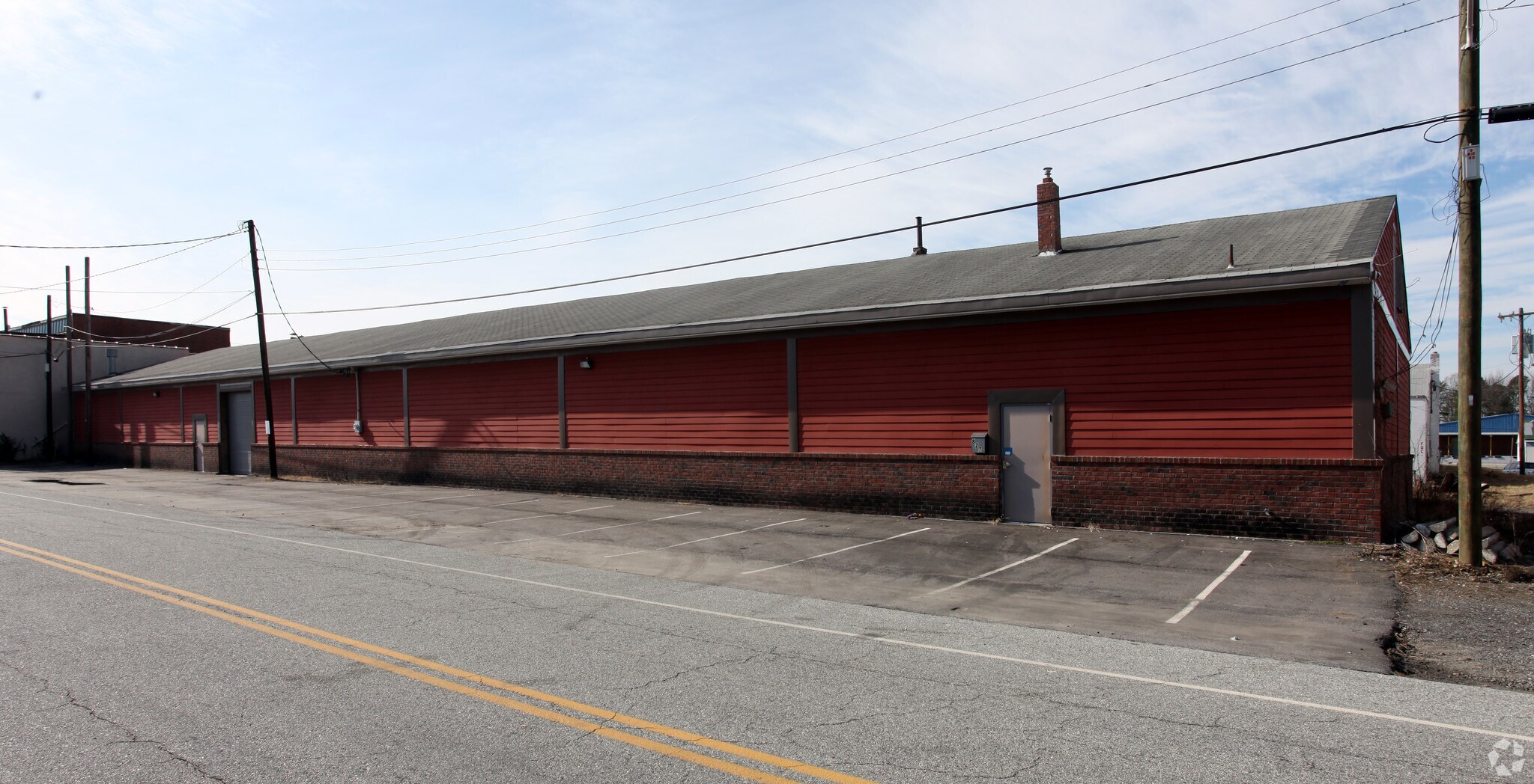 827 N Raleigh St, Greensboro, NC for lease Primary Photo- Image 1 of 12