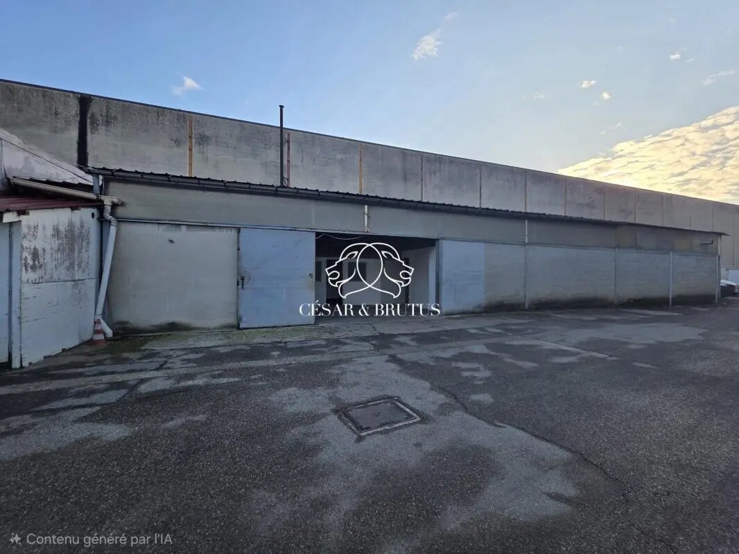 Industriel dans Saint-Priest à louer Photo du bâtiment- Image 1 de 11