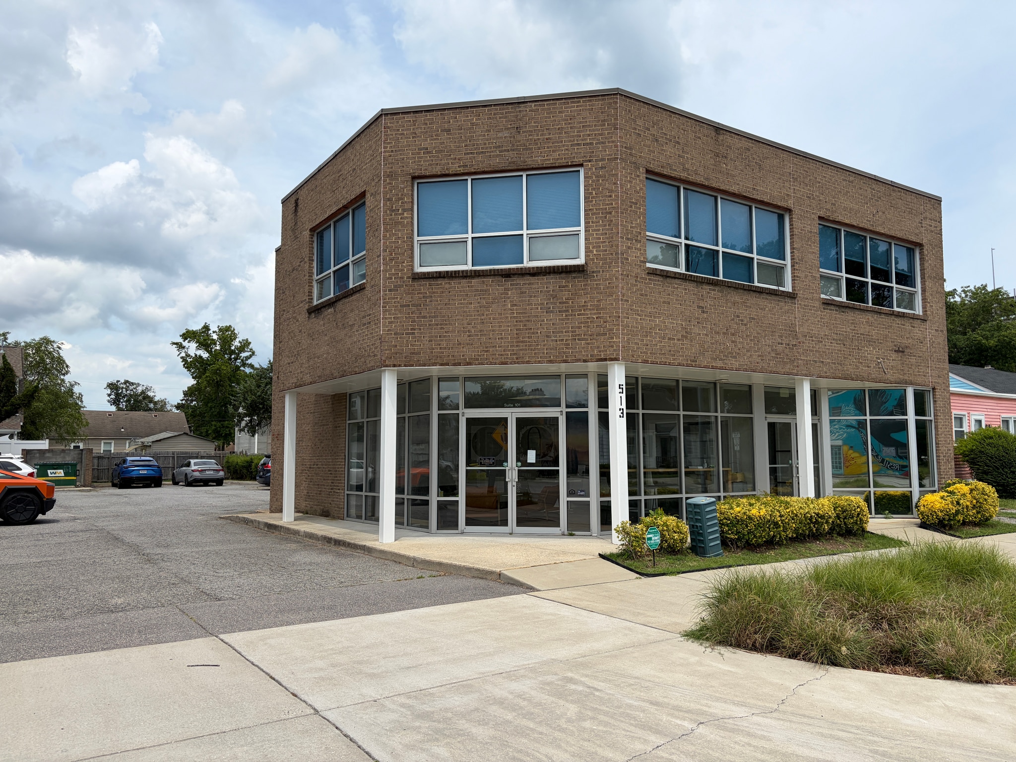 513 19th St, Virginia Beach, VA for lease Primary Photo- Image 1 of 8