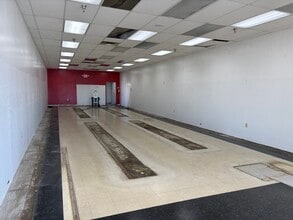 3500 State Road 38 E, Lafayette, IN for lease Interior Photo- Image 1 of 4