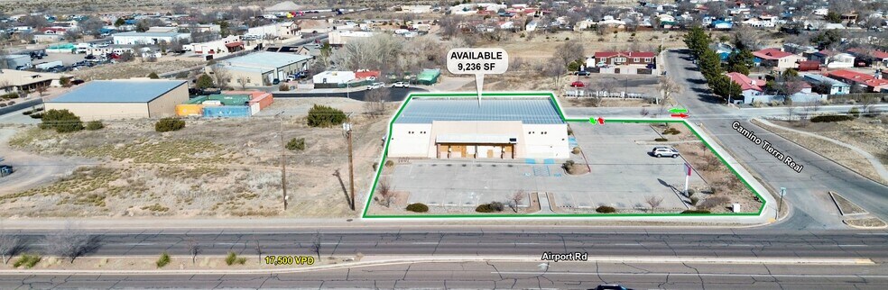 6629 Airport Rd, Santa Fe, NM à vendre - Photo du bâtiment - Image 2 de 10