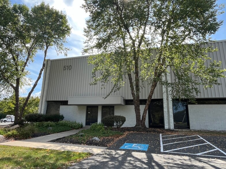 510 Sharptown Rd, Bridgeport, NJ for lease - Building Photo - Image 2 of 2