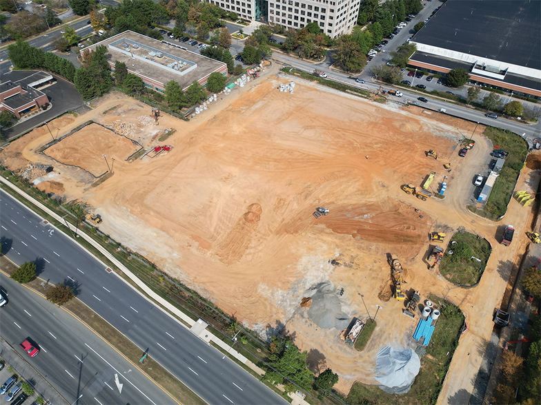 15400 Calhoun Dr, Rockville, MD à louer - Photo de construction - Image 3 de 10